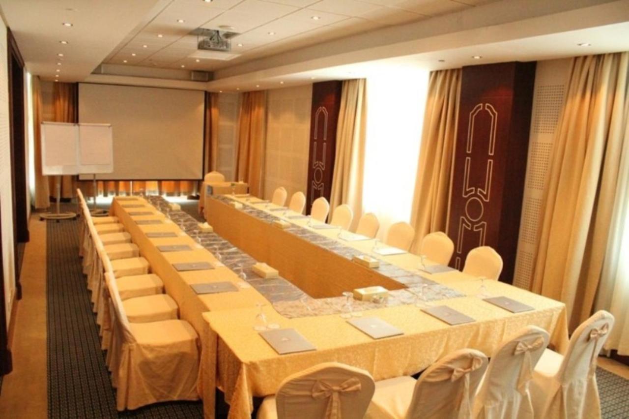 Costa Del Sol Hotel By Arabian Link Kuwait City Exterior photo